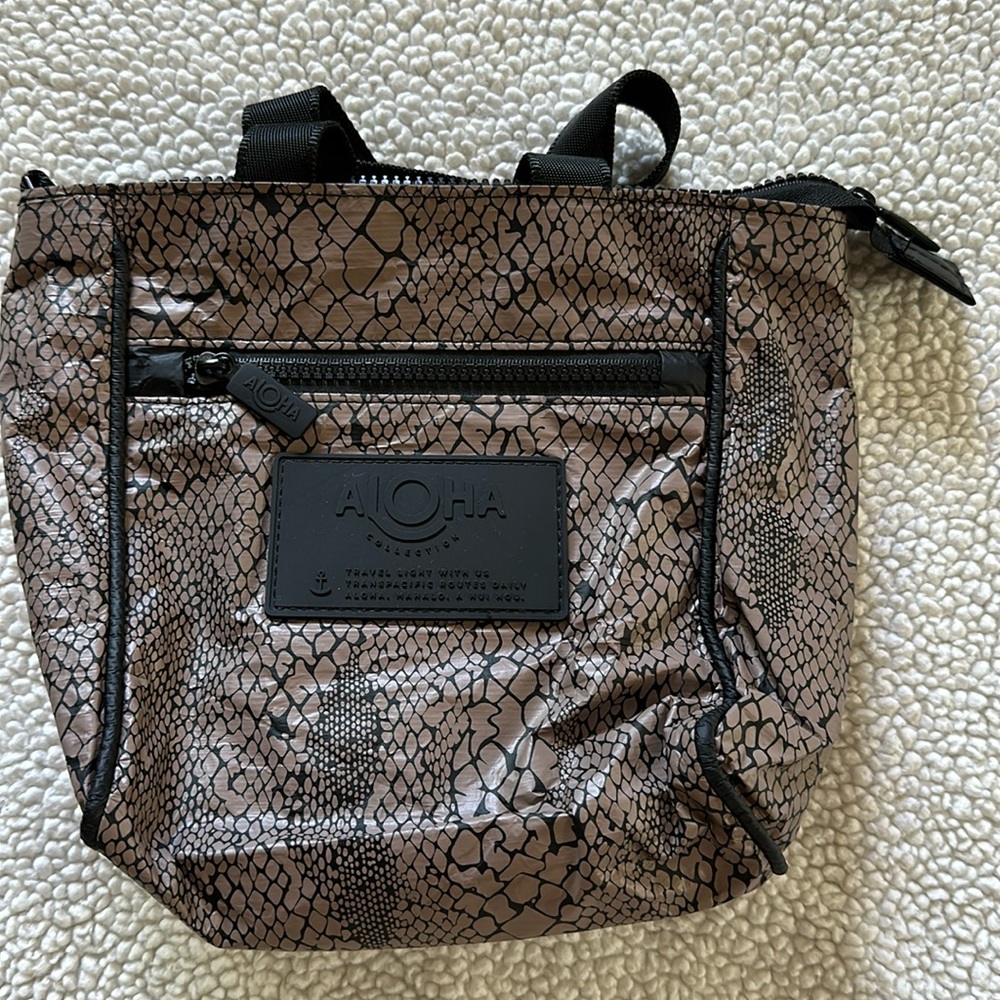 Aloha Collection Crossbody